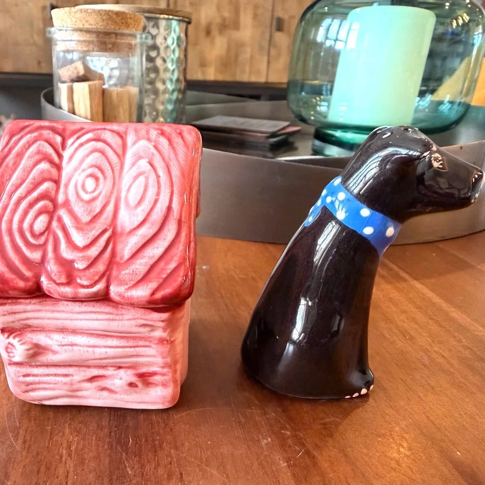 Ceramic Dog and House Salt & Pepper Set - Picture 7 of 10